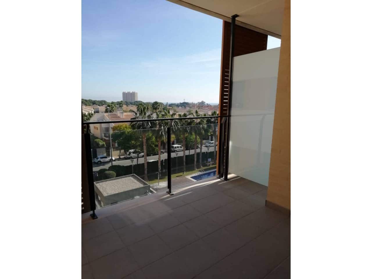 2 quarto Penthouse para arrendar em El Campello com piscina garagem - 1 400 € (Ref: 7375018)