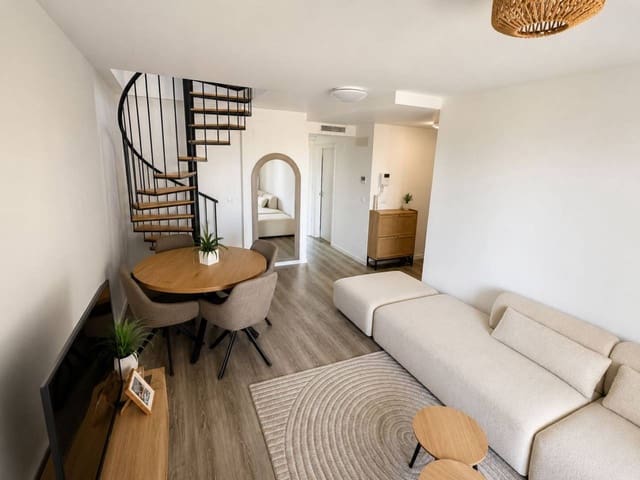 2 quarto Penthouse para arrendar em El Campello com piscina garagem - 1 400 € (Ref: 7375018)