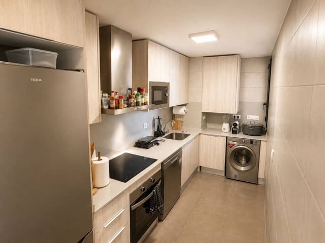 2 quarto Penthouse para arrendar em El Campello com piscina garagem - 1 400 € (Ref: 7375018)