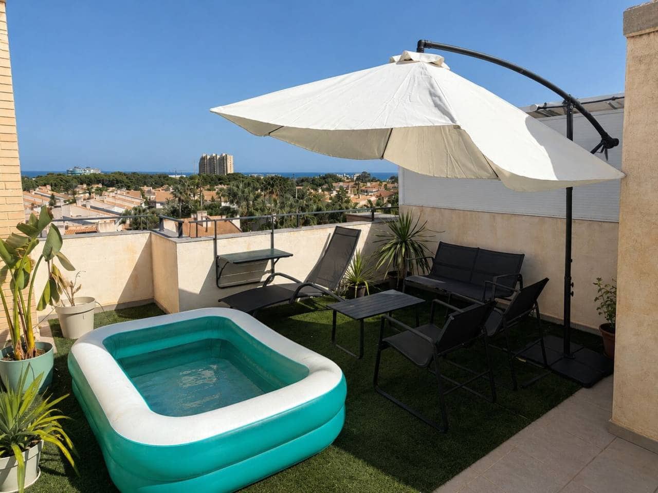 2 quarto Penthouse para arrendar em El Campello com piscina garagem - 1 400 € (Ref: 7375018)