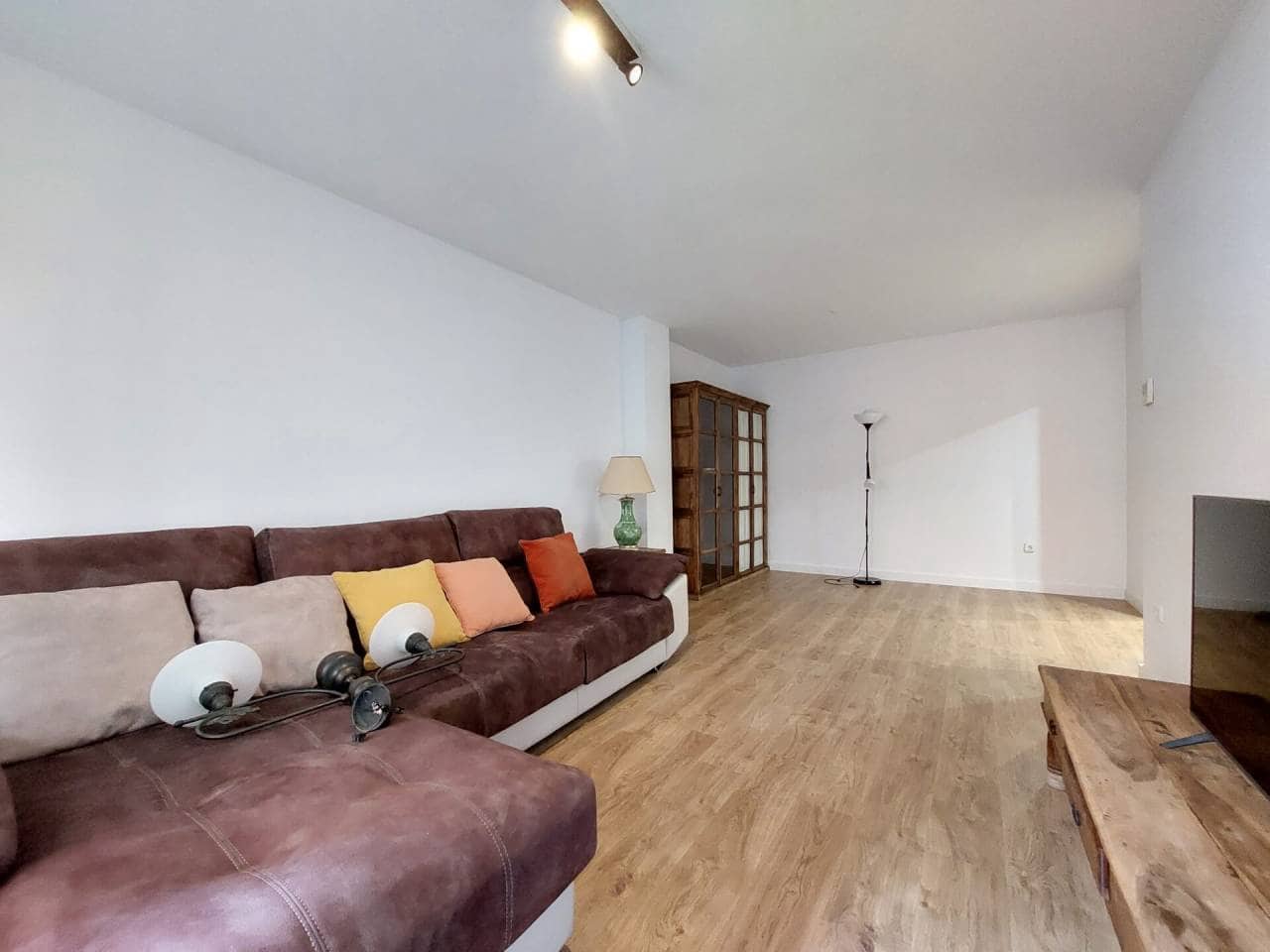 Piso de 2 habitaciones en Alicante / Alacant ciudad en alquiler - 1.200 € (Ref: 7462837)