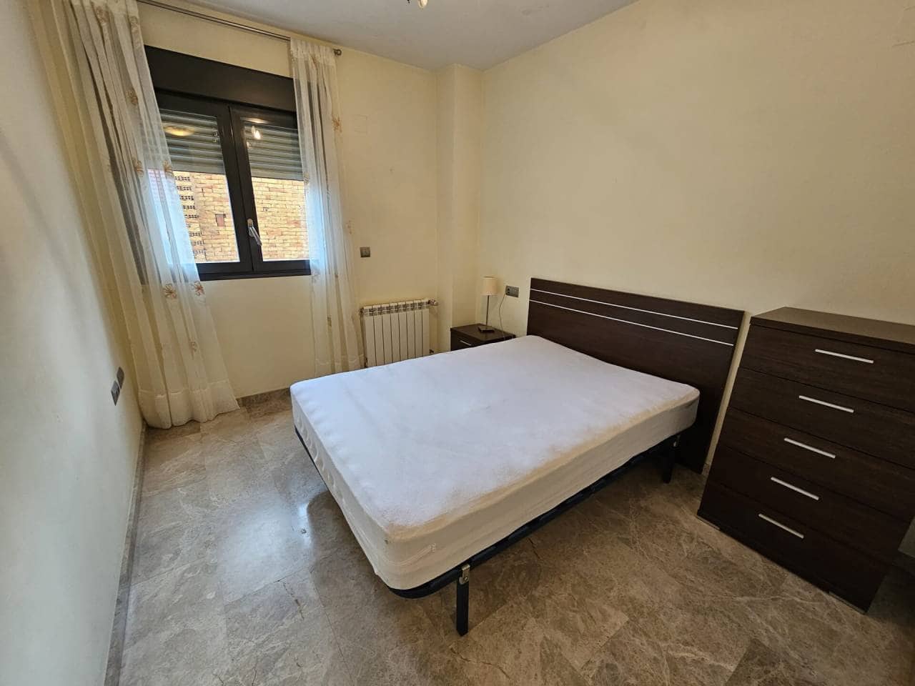 2 sypialnia Mieszkanie do wynajęcia w Miasto Alicante / Alacant z garażem - 1 200 € (Ref: 7537781)