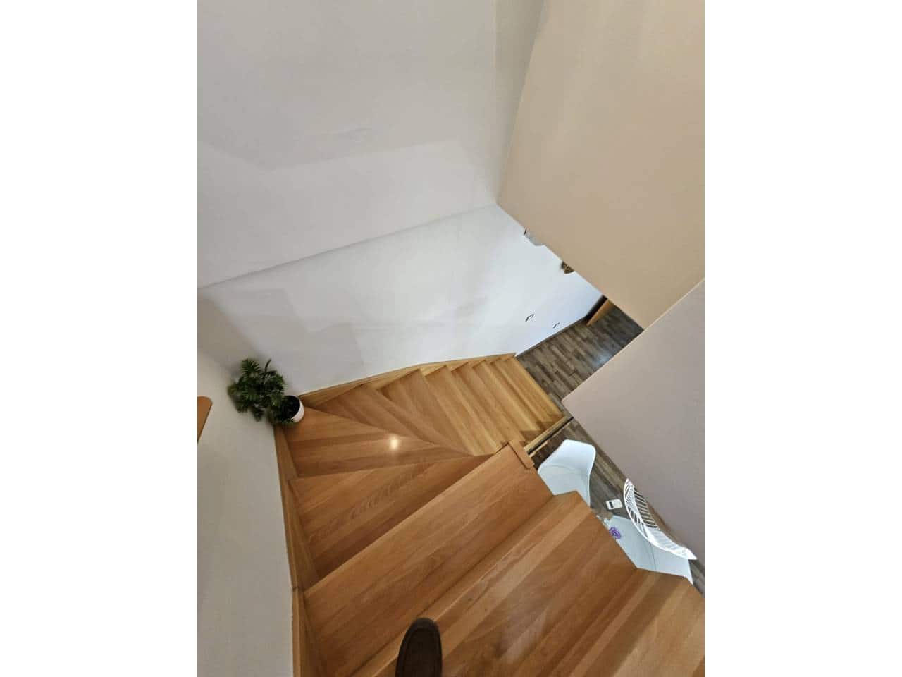 3 slaapkamer Penthouse te huur in Alicante stad met garage - € 1.350 (Ref: 7591834)