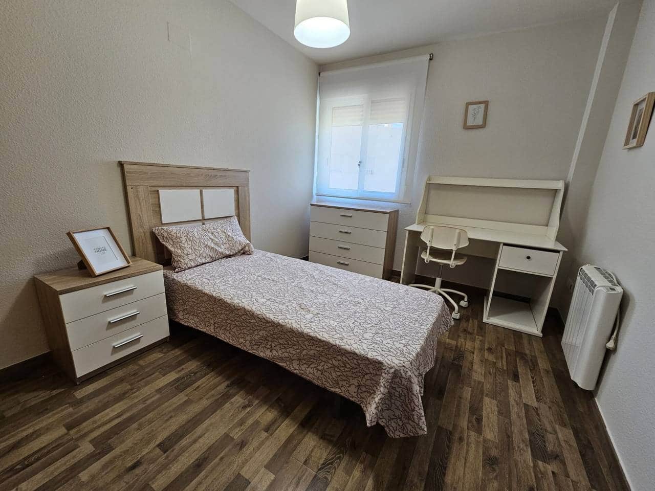 3 slaapkamer Penthouse te huur in Alicante stad met garage - € 1.350 (Ref: 7591834)