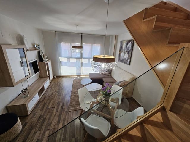 3 soveværelse Penthouse til leje i Alicante by med garage - € 1.350 (Ref: 7591834)