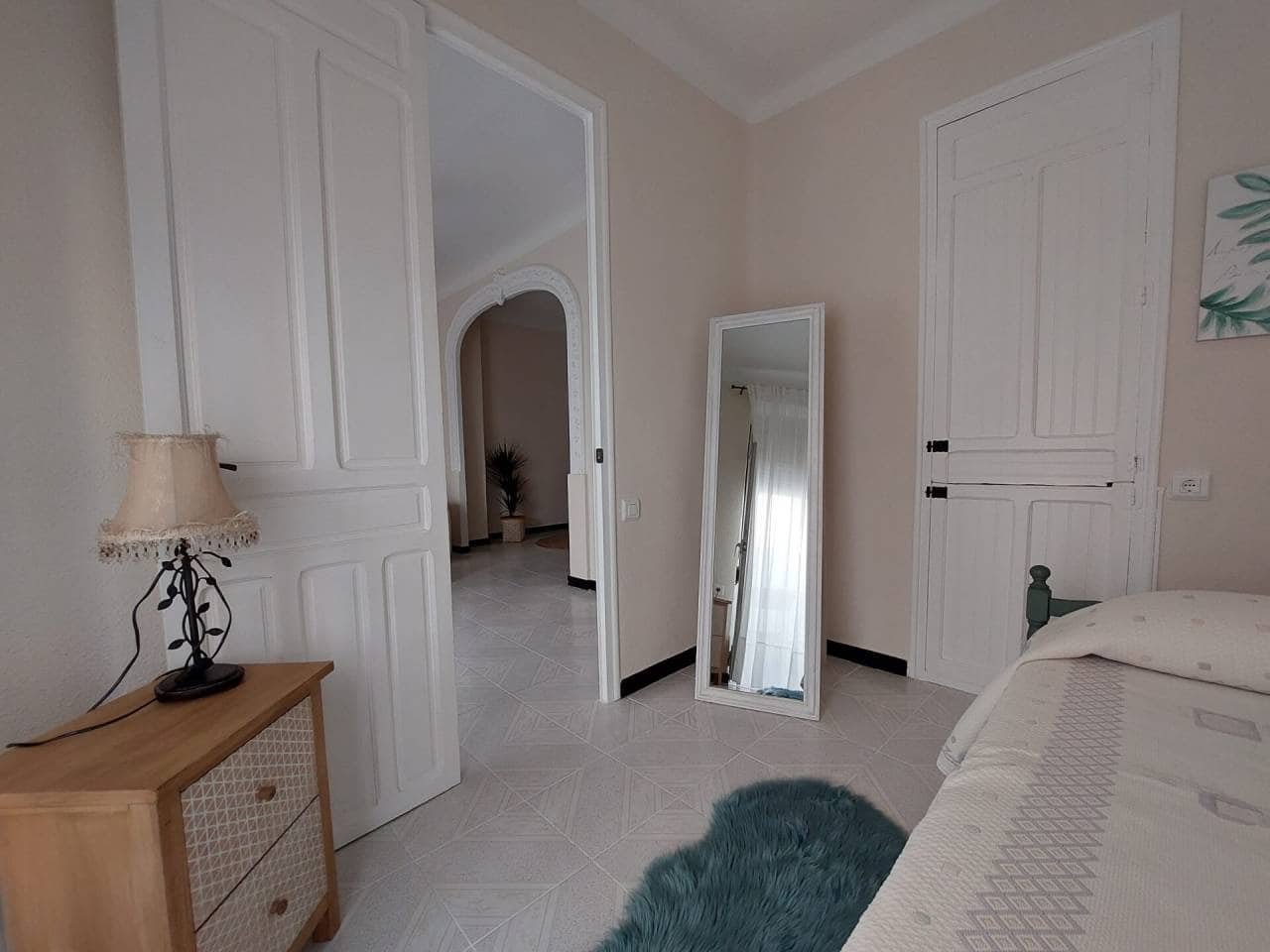 2 Zimmer Wohnung zu vermieten in Alicante / Alacant Stadt - 950 € (Ref: 7703253)