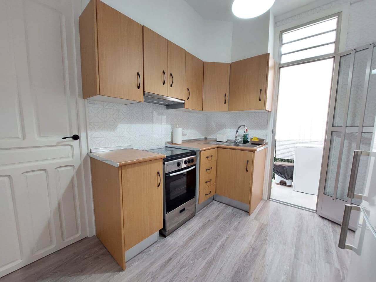 2 Zimmer Wohnung zu vermieten in Alicante / Alacant Stadt - 950 € (Ref: 7703253)