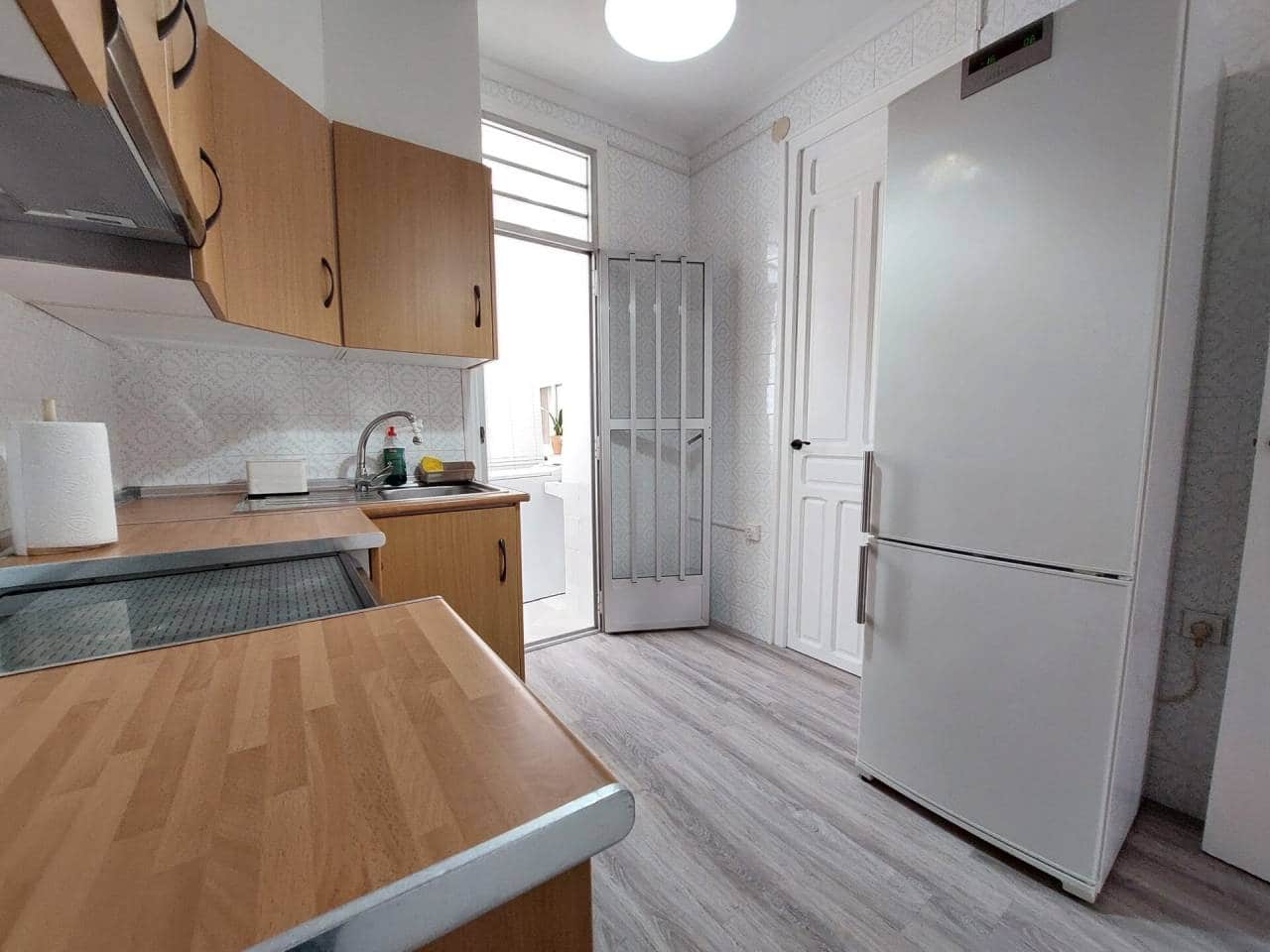 2 Zimmer Wohnung zu vermieten in Alicante / Alacant Stadt - 950 € (Ref: 7703253)