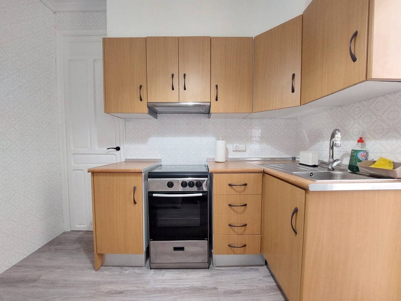 2 Zimmer Wohnung zu vermieten in Alicante / Alacant Stadt - 950 € (Ref: 7703253)