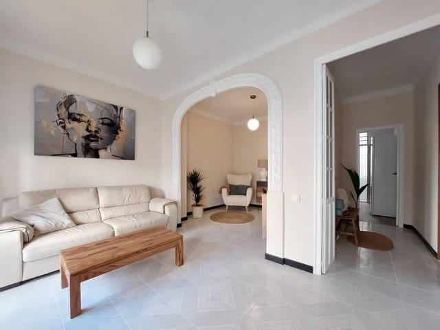2 bedroom Flat for rent in Alicante / Alacant city - € 950 (Ref: 7703253)