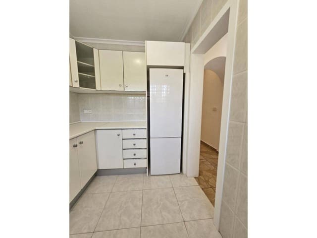 3 makuuhuone Bungalow vuokrattavana paikassa Cabo de las Huertas, Alicante kaupunki mukana uima-altaan 
autotalli - 1 450 € (Ref: 7724860)