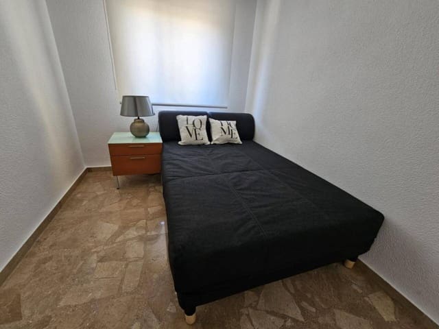 3 makuuhuone Bungalow vuokrattavana paikassa Cabo de las Huertas, Alicante kaupunki mukana uima-altaan 
autotalli - 1 450 € (Ref: 7724860)