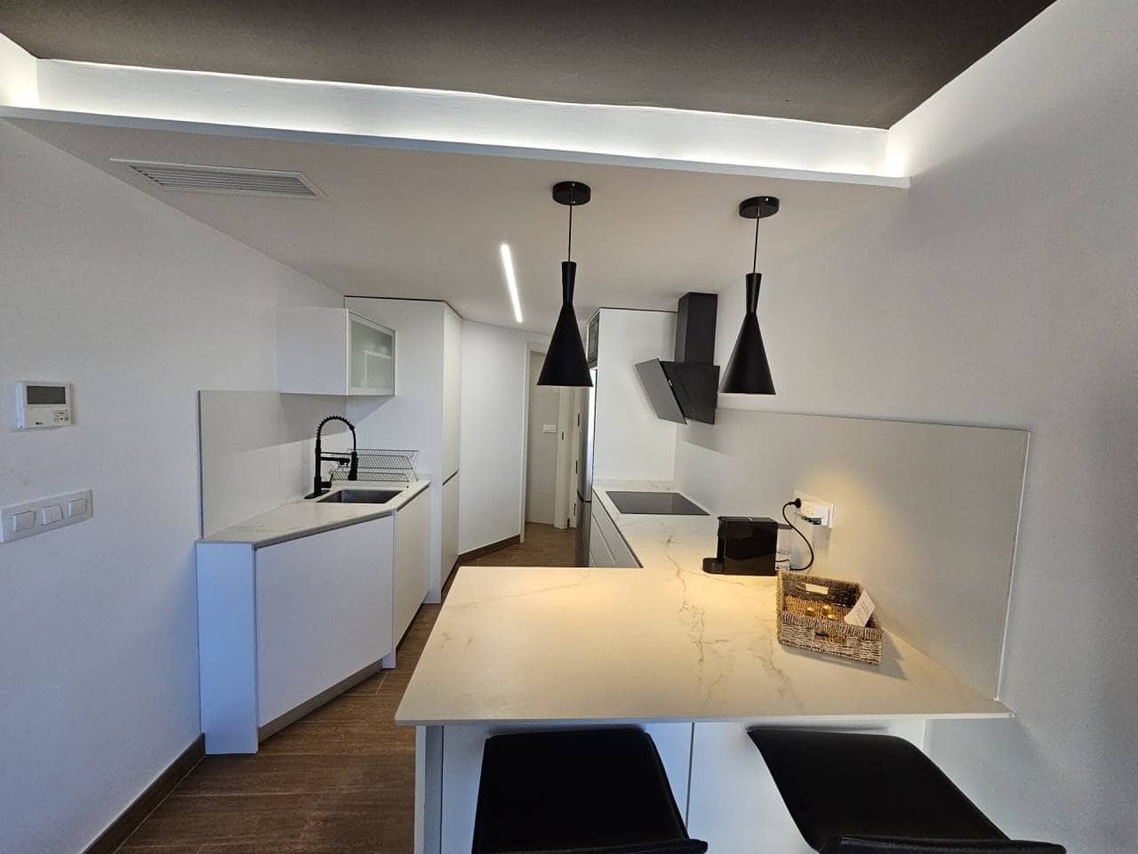 2 Zimmer Wohnung zu vermieten in Alicante / Alacant Stadt - 1.200 € (Ref: 7813772)