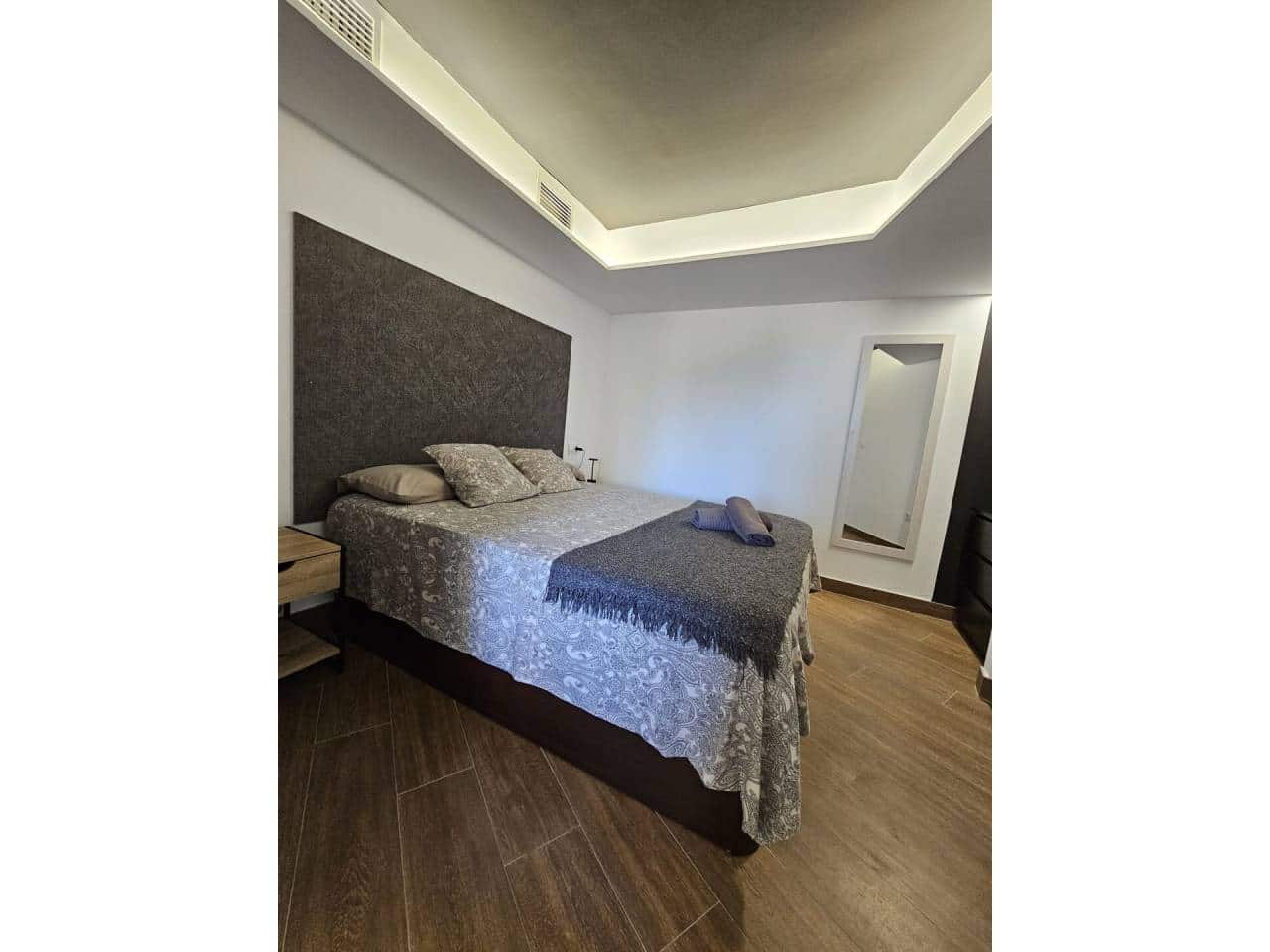 2 Zimmer Wohnung zu vermieten in Alicante / Alacant Stadt - 1.200 € (Ref: 7813772)