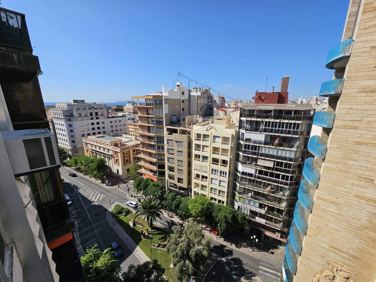 2 Zimmer Wohnung zu vermieten in Alicante / Alacant Stadt - 1.200 € (Ref: 7813772)