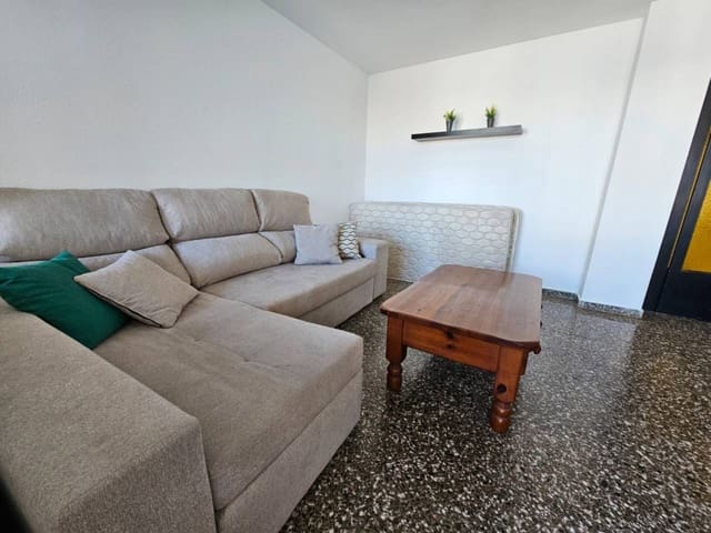 3 soverom Leilighet til leie i Alicante by - € 1 200 (Ref: 7818884)