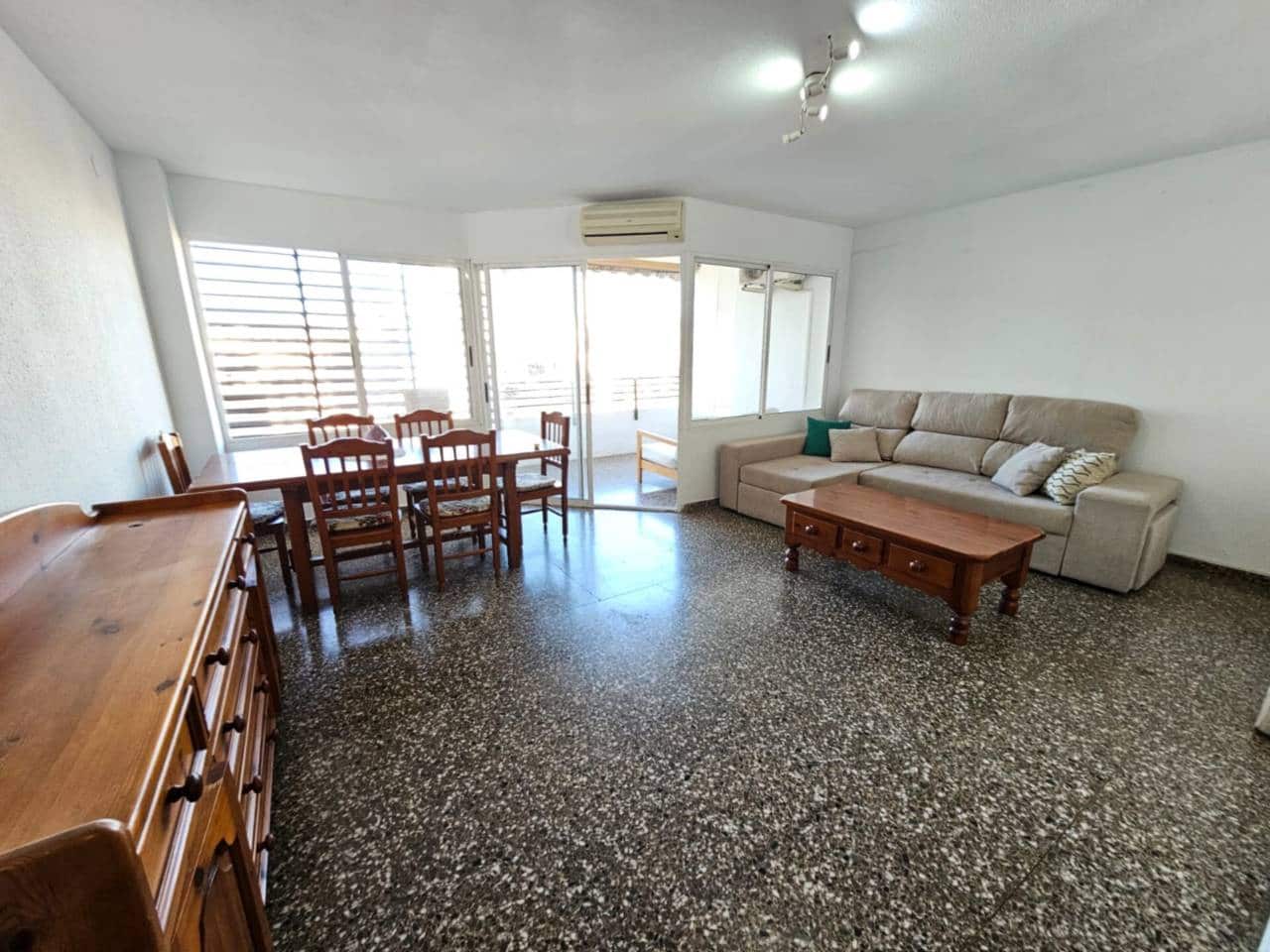 3 camera da letto Appartamento da affittare in Alicante citta - 1.200 € (Rif: 7818884)