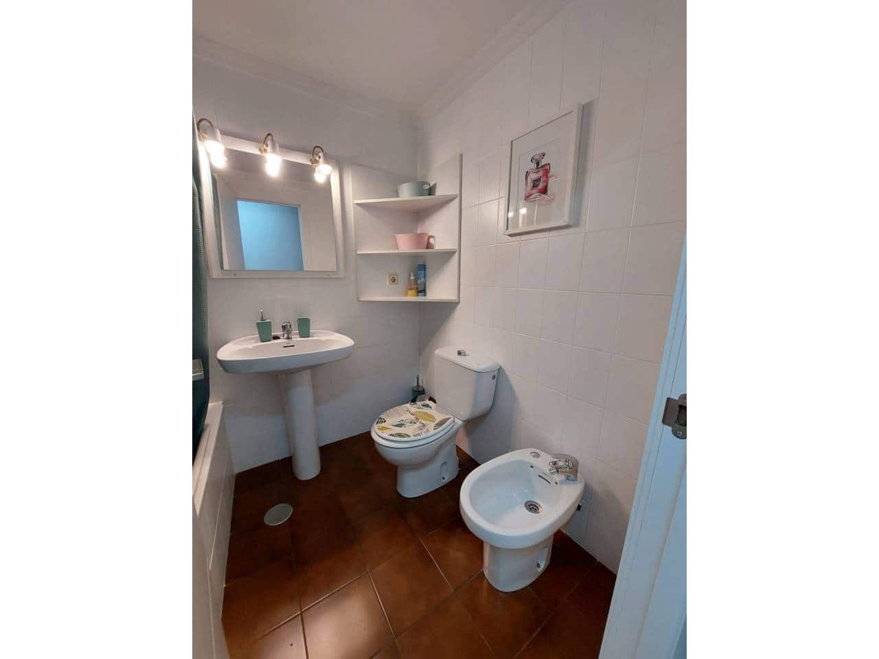 3 soveværelse Lejlighed til leje i Alicante by - € 1.400 (Ref: 7882325)