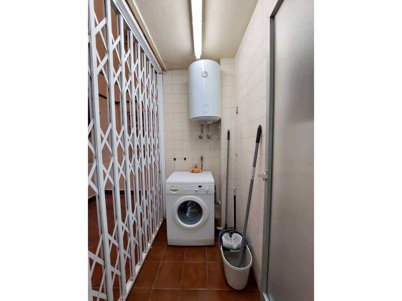 3 soveværelse Lejlighed til leje i Alicante by - € 1.400 (Ref: 7882325)