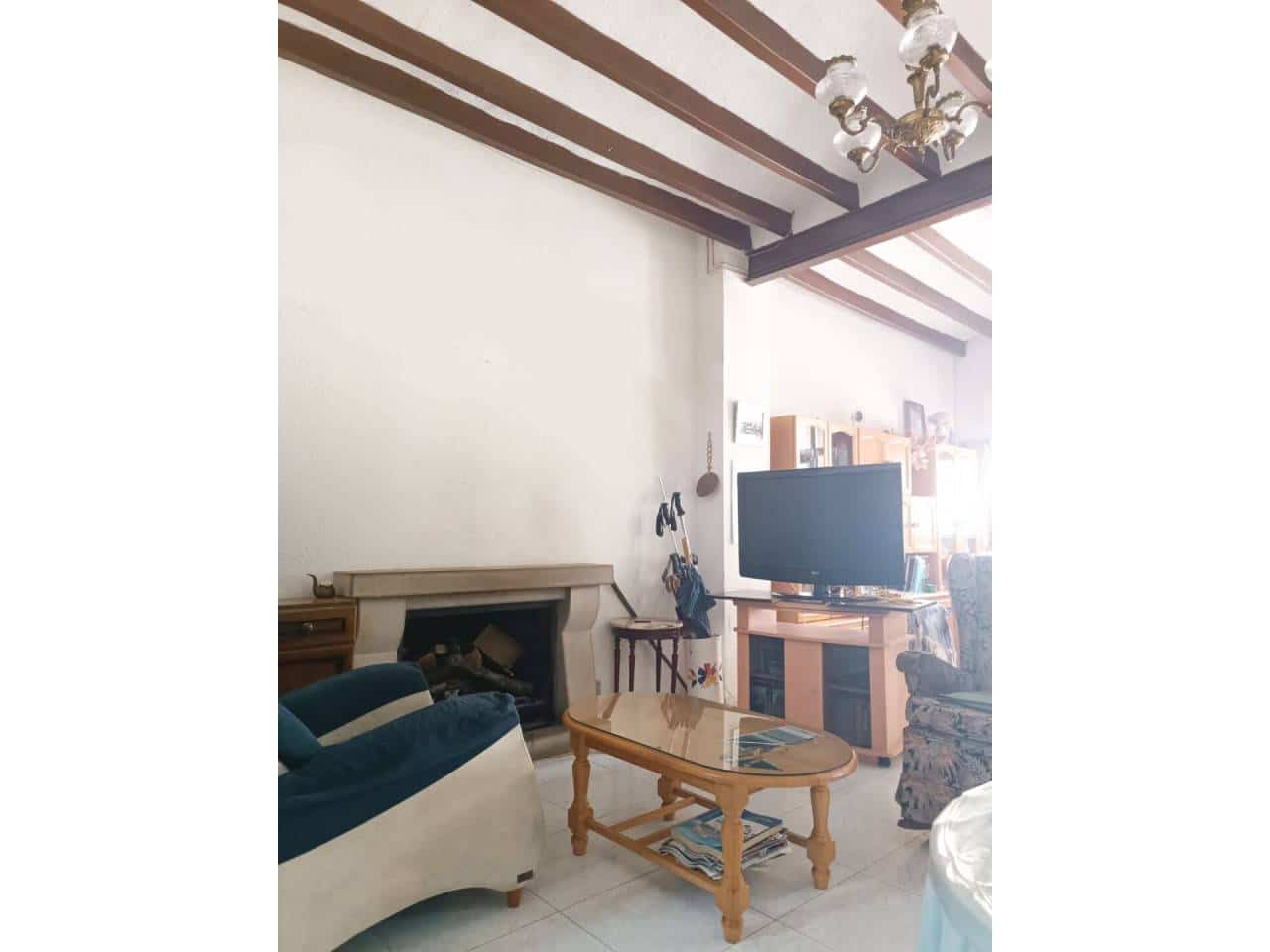 7 soveværelse Villa til salg i Confrides - € 235.000 (Ref: 8011176)