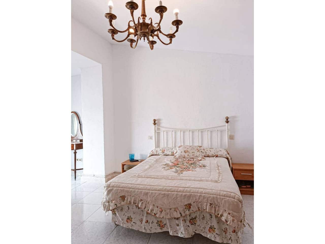 7 soveværelse Villa til salg i Confrides - € 235.000 (Ref: 8011176)