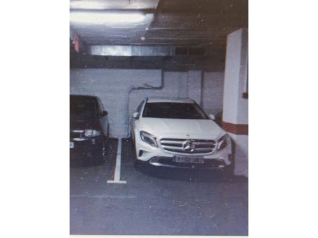 Garage for rent in Alicante / Alacant city - € 120 (Ref: 8037207)