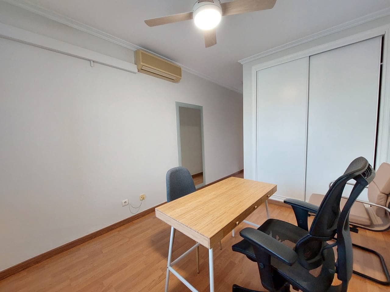 1 sovrum Kontor att hyra i Playa de San Juan - 500 € (Ref: 8172022)