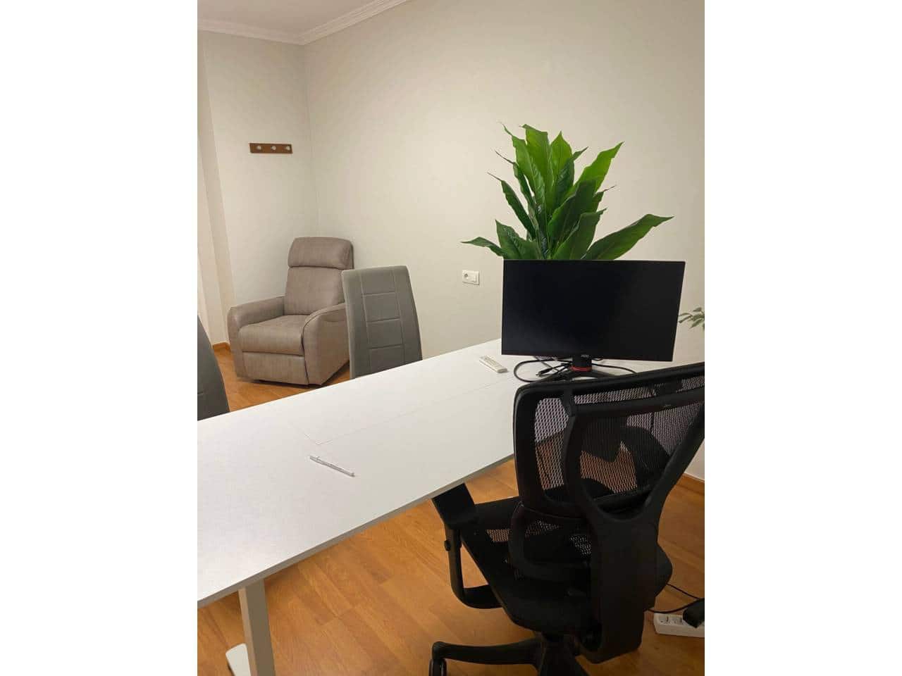 1 sovrum Kontor att hyra i Playa de San Juan - 500 € (Ref: 8172022)