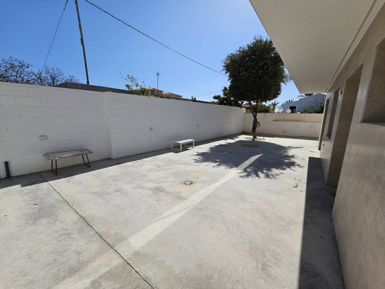 Chalet de 4 habitaciones en Cabo de las Huertas en alquiler con piscina garaje - 3.400 € (Ref: 8238359)