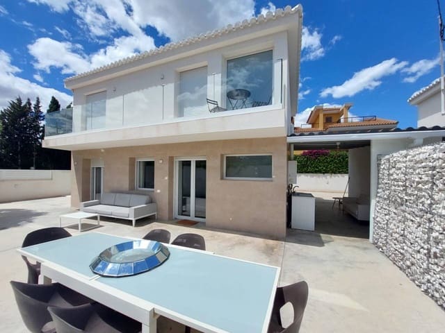 4 soveværelse Villa til leje i Cabo de las Huertas, Alicante by med swimmingpool garage - € 3.400 (Ref: 8238359)