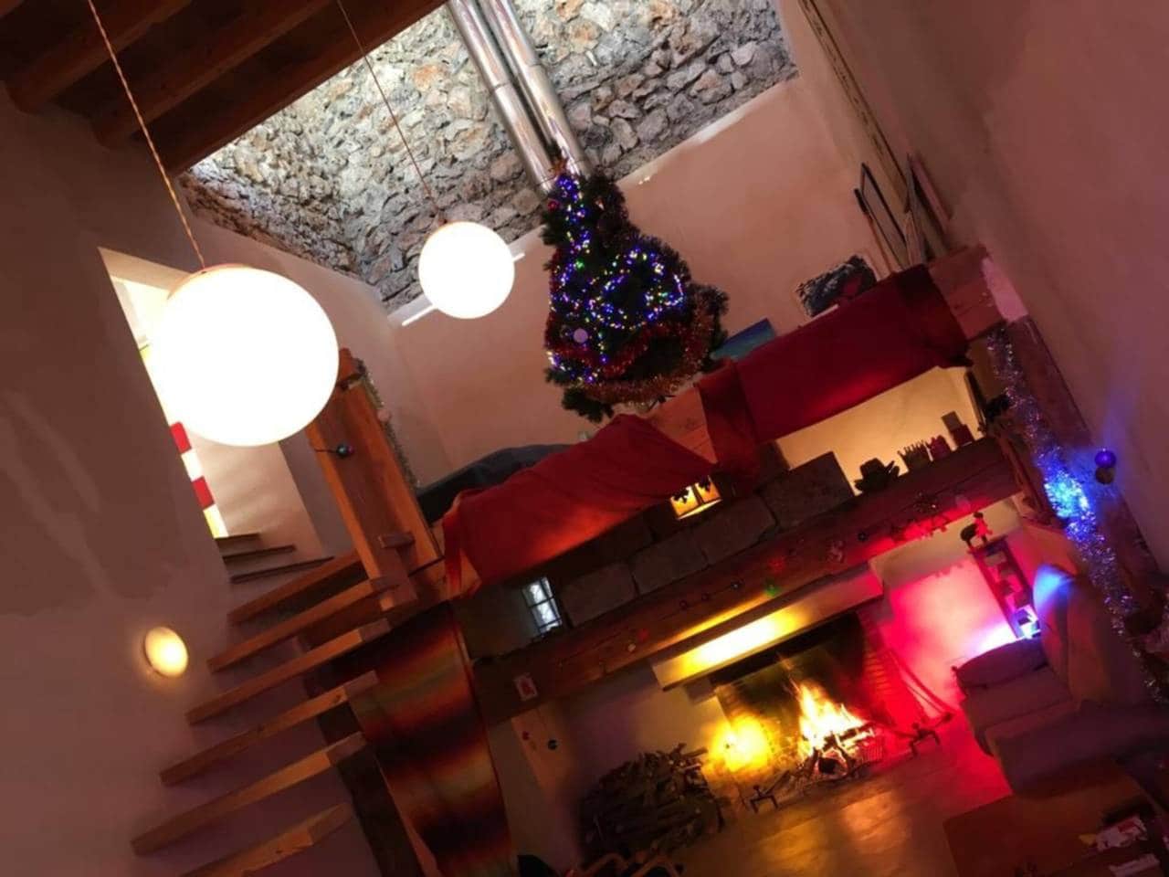 3 soveværelse Semi-Rækkehus til salg i Santiago-Pontones med garage - € 105.000 (Ref: 8318808)