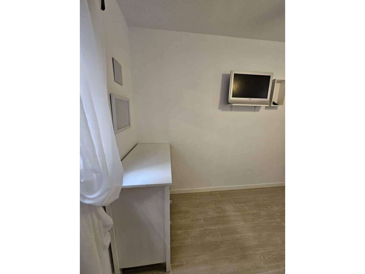 3 bedroom Flat for rent in Alicante / Alacant city with garage - € 1,500 (Ref: 8478802)