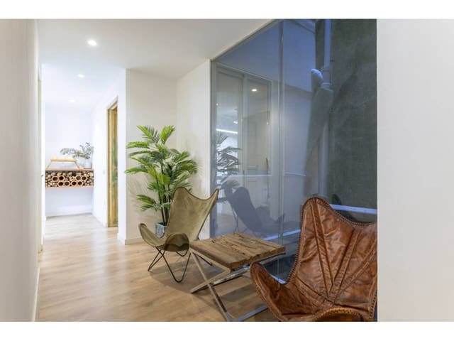 2 Zimmer Wohnung zu vermieten in Alicante / Alacant Stadt - 1.300 € (Ref: 8505250)