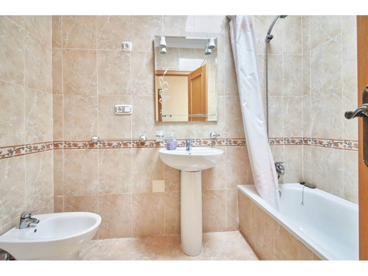 2 bedroom Bungalow for rent in Muchamiel / Mutxamel with pool garage - € 1,200 (Ref: 8658099)