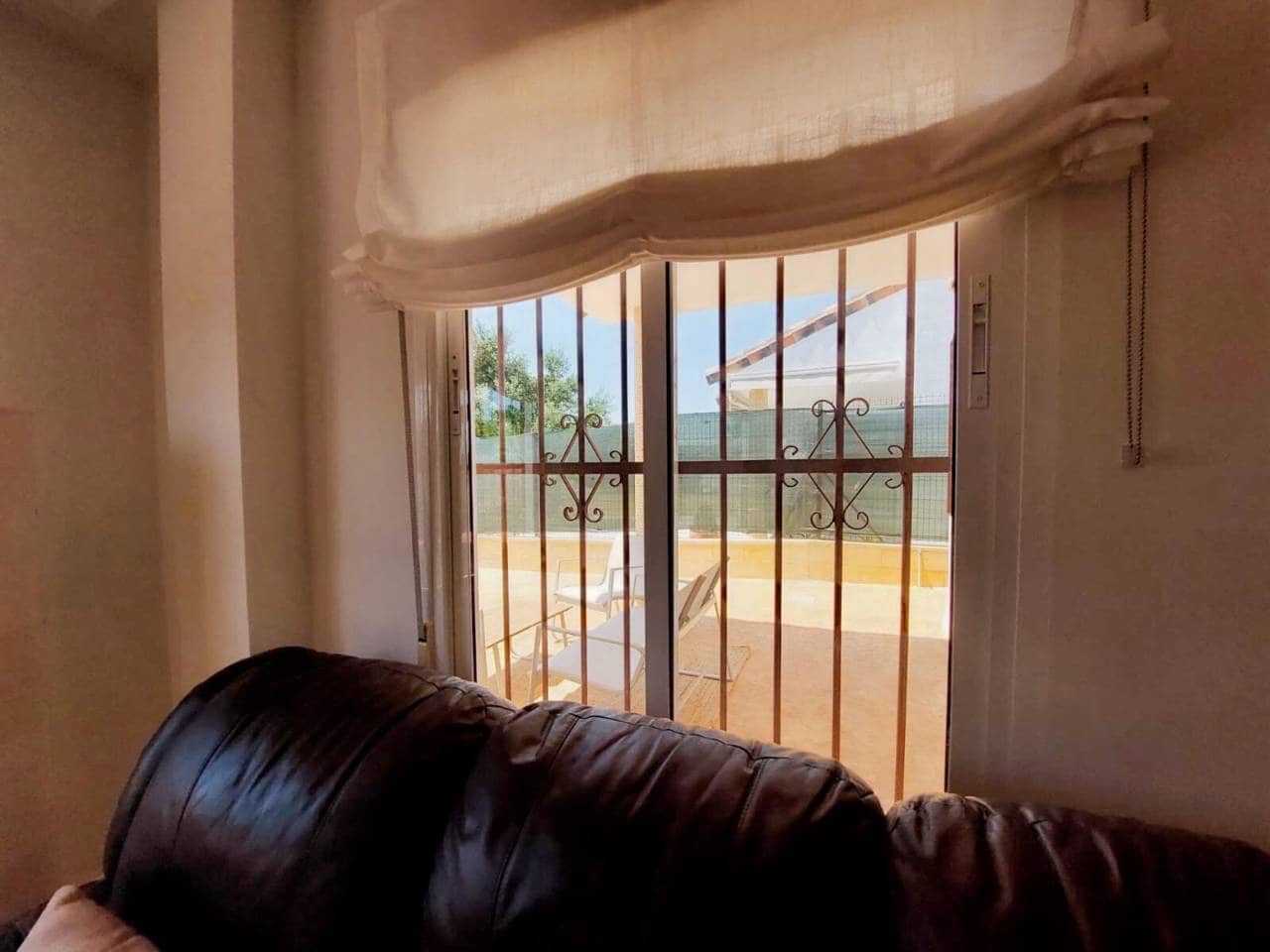 2 bedroom Bungalow for rent in Muchamiel / Mutxamel with pool garage - € 1,300 (Ref: 8658099)