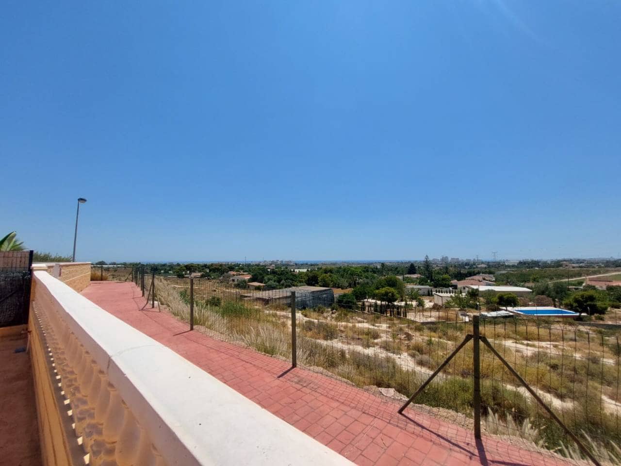 2 bedroom Bungalow for rent in Muchamiel / Mutxamel with pool garage - € 1,300 (Ref: 8658099)