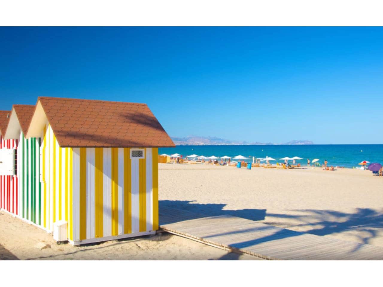 8 soveværelse Villa til salg i Alicante by med swimmingpool garage - € 3.900.000 (Ref: 8917531)