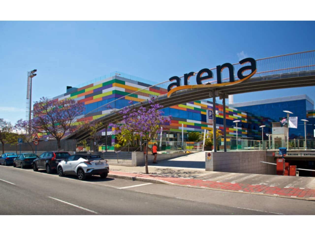 8 soveværelse Villa til salg i Alicante by med swimmingpool garage - € 3.900.000 (Ref: 8917531)