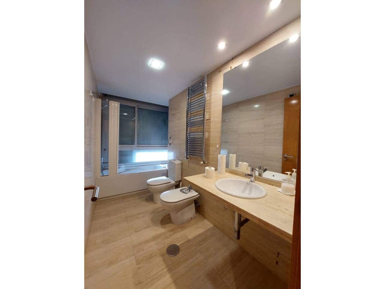 3 sypialnia Mieszkanie do wynajęcia w Miasto Alicante / Alacant z garażem - 1 500 € (Ref: 8969740)