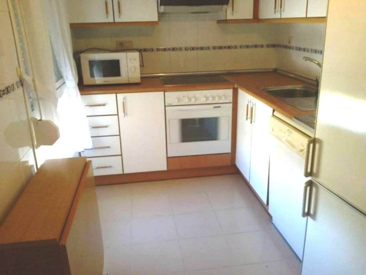 1 soveværelse Lejlighed til leje i Alicante by med swimmingpool garage - € 1.300 (Ref: 8975579)