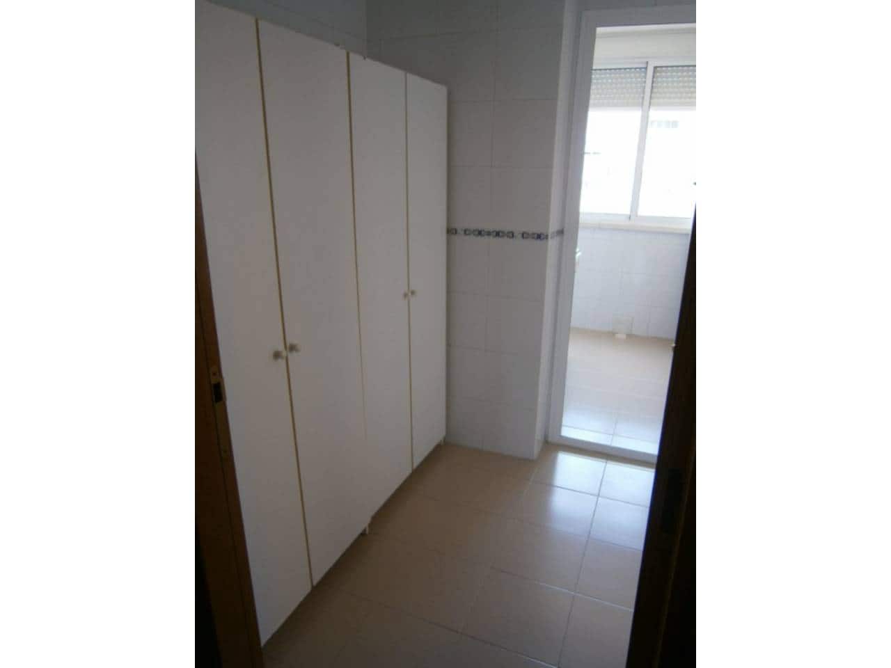 1 soveværelse Lejlighed til leje i Alicante by med swimmingpool garage - € 1.300 (Ref: 8975579)