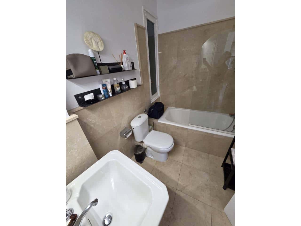 1 slaapkamer Flat te huur in Alicante stad - € 1.300 (Ref: 9118479)