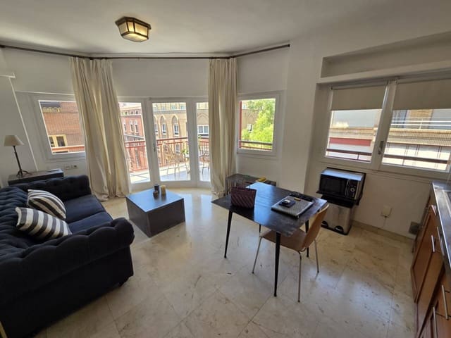 1 sovrum Lägenhet att hyra i Alicante stad - 1 300 € (Ref: 9118479)