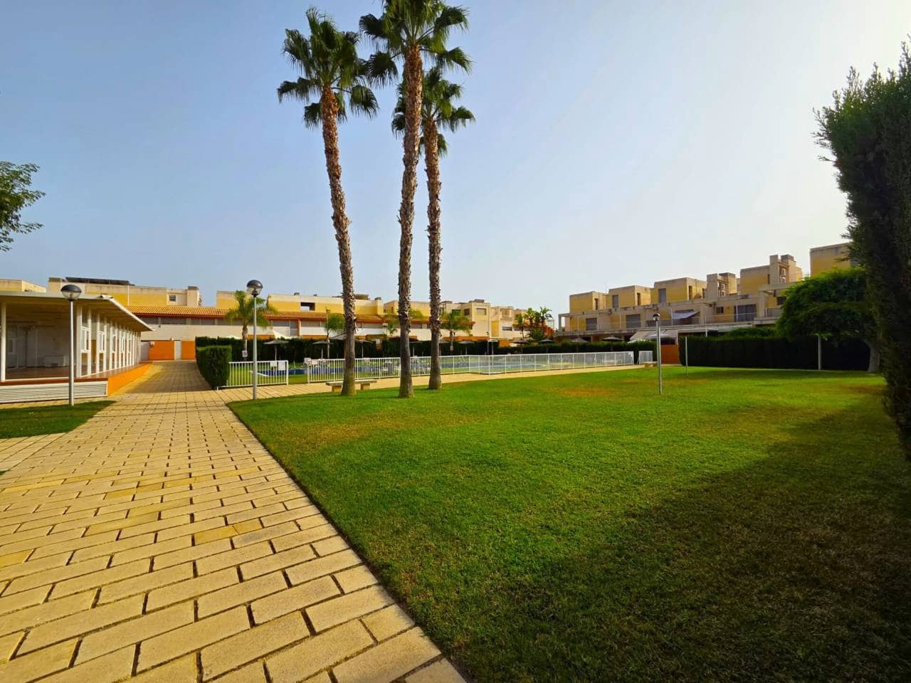 2 soverom Leilighet til salgs i Playa de San Juan med svømmebasseng garasje - € 350 000 (Ref: 9249449)