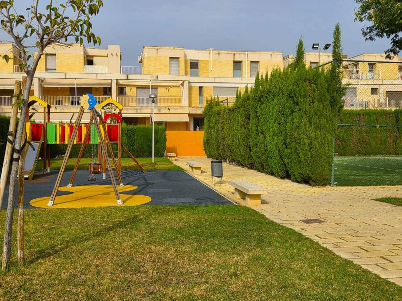 2 soverom Leilighet til salgs i Playa de San Juan med svømmebasseng garasje - € 350 000 (Ref: 9249449)