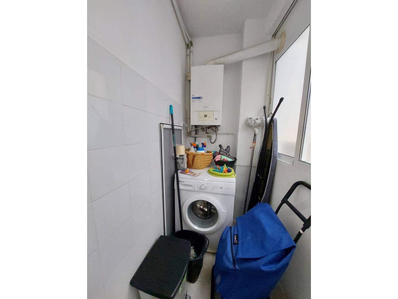 2 soveværelse Lejlighed til leje i Alicante by - € 1.650 (Ref: 9290033)