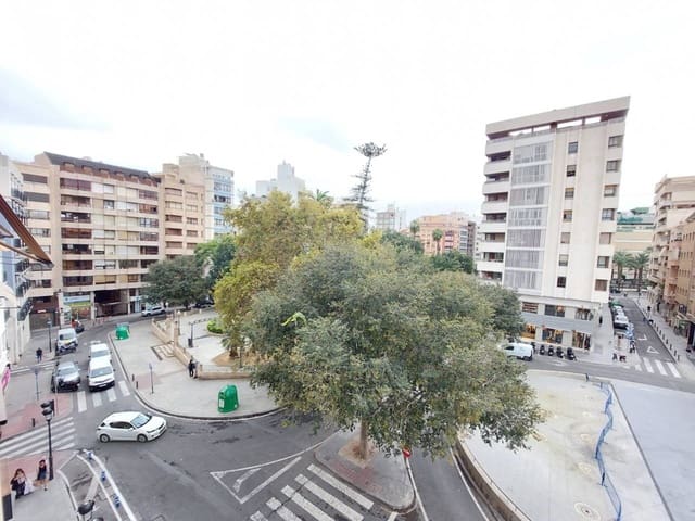 2 soveværelse Lejlighed til leje i Alicante by - € 1.650 (Ref: 9290033)