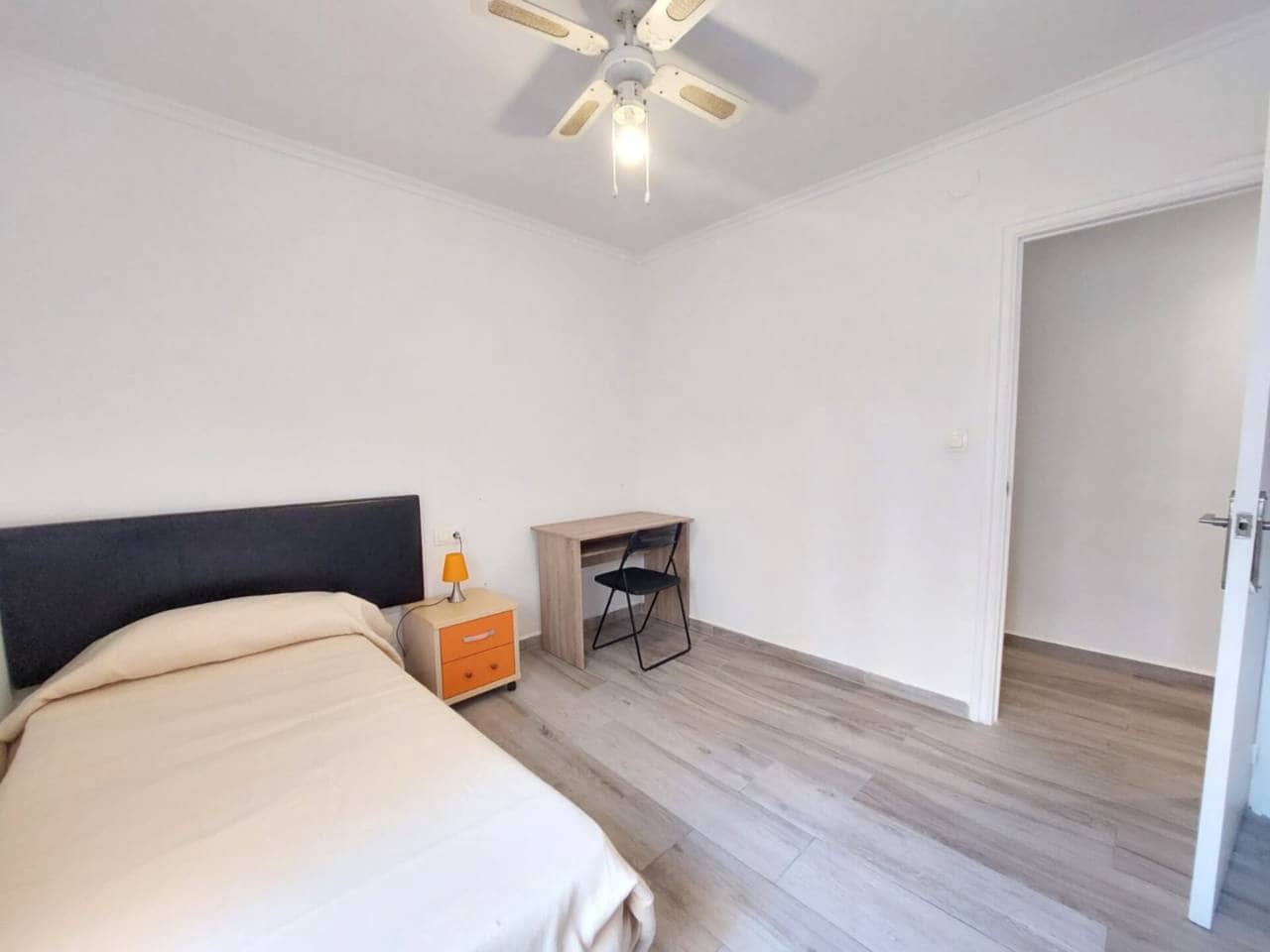 3 bedroom Flat for rent in Alicante / Alacant city - € 1,200 (Ref: 9374253)