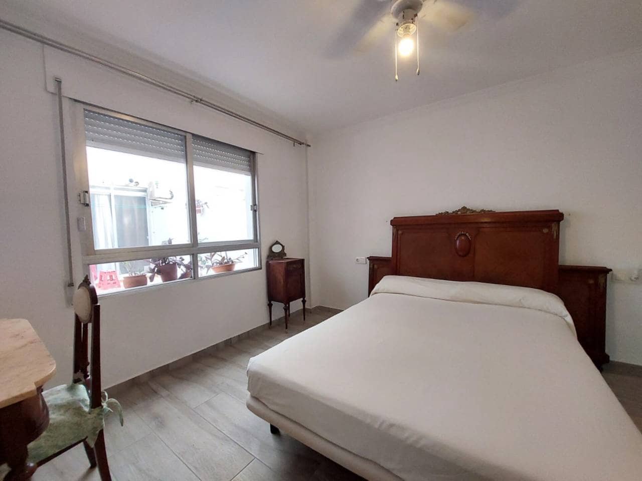 3 bedroom Flat for rent in Alicante / Alacant city - € 1,200 (Ref: 9374253)