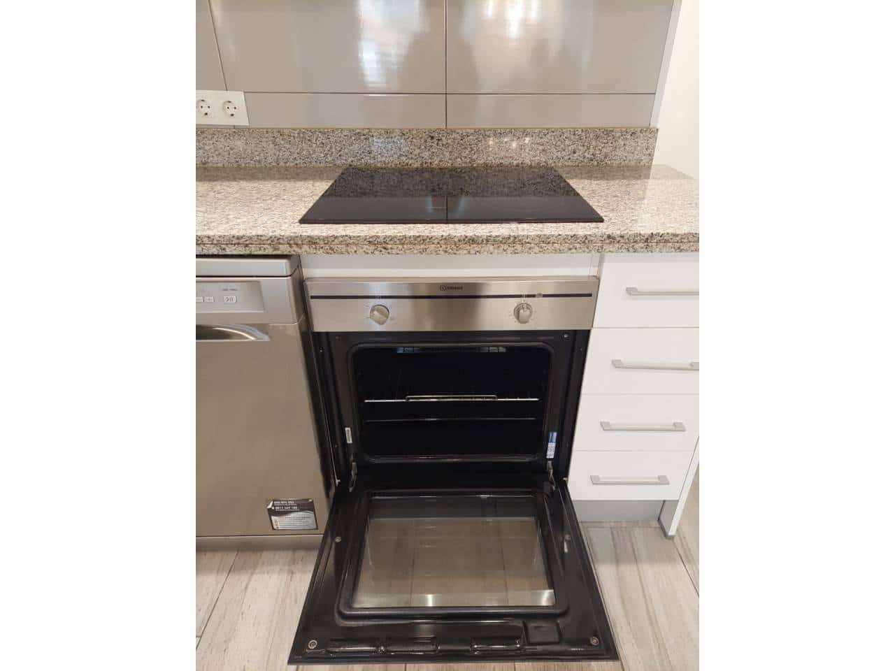 3 bedroom Flat for rent in Alicante / Alacant city - € 1,200 (Ref: 9374253)